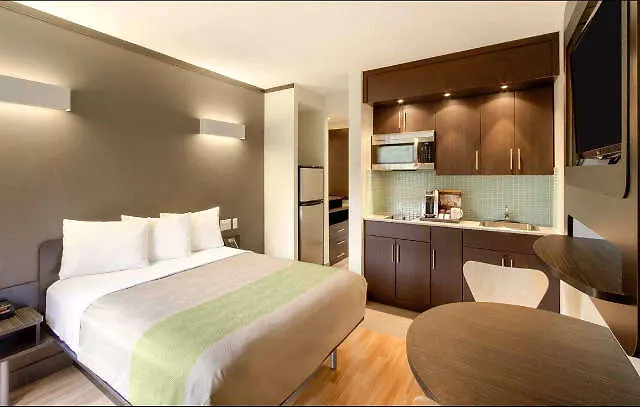 Studio 6 Downtown Toronto